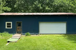 641 Tracey Ln, Brighton, MI 48114 - Photo 33