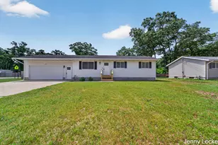 2391 MacArthur Rd, Muskegon, MI 49442 - Photo 3