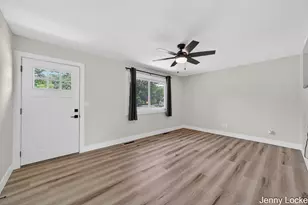 2391 MacArthur Rd, Muskegon, MI 49442 - Photo 9