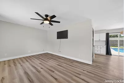 2391 Macarthur Road, Muskegon, MI 49442 - Photo 11