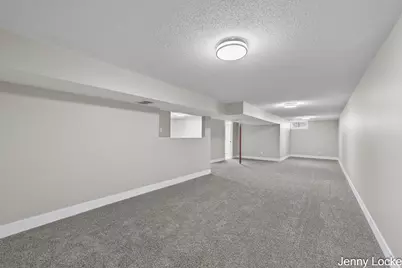 2391 Macarthur Road, Muskegon, MI 49442 - Photo 25