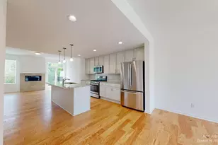 2741 Bristol Rdg Dr, Ann Arbor, MI 48105 - Photo 3