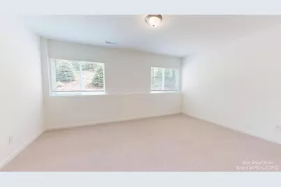 2741 Bristol Ridge Drive, Ann Arbor, MI 48105 - Photo 25
