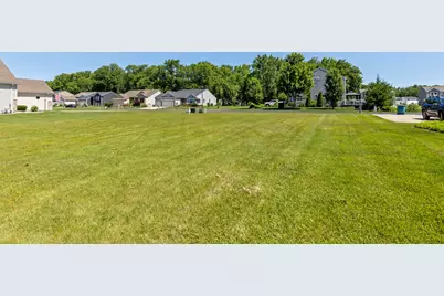578 Swan River Drive, Benton Harbor, MI 49022 - Photo 11