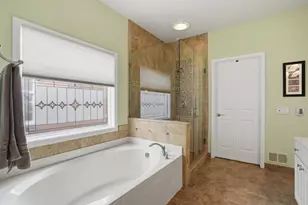 51329 Northview, Plymouth, MI 48170 - Photo 23