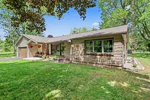 735 Lyon Lake Rd, Marshall, MI 49068 - Photo 3