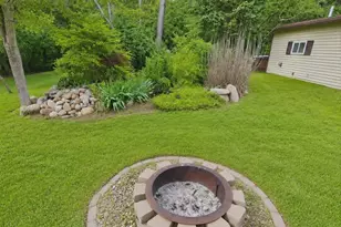 3640 St Luke Dr, Jackson, MI 49201 - Photo 11