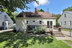 3201 Sablain Pkwy Dr, Lansing, MI 48910 - Photo 35