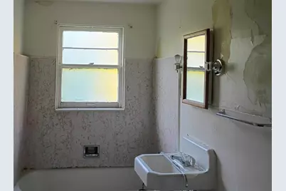 544 S 13th Street, Saginaw, MI 48601 - Photo 9
