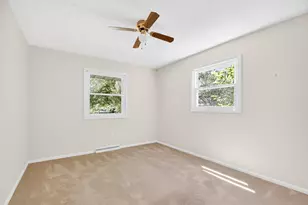 8076 Land-O-Lakes Dr, Kalamazoo, MI 49048 - Photo 25
