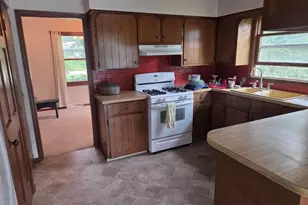 351 Eastmoor Ave SE, Grand Rapids, MI 49546 - Photo 7
