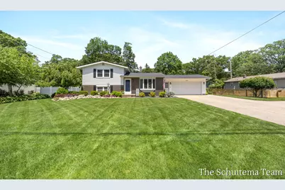 4027 Marion Street, Hudsonville, MI 49426 - Photo 3