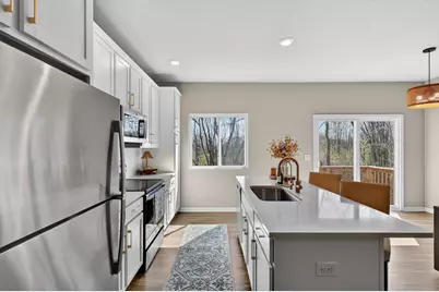 4628 Glen Haven Drive SE, Grand Rapids, MI 49512 - Photo 15
