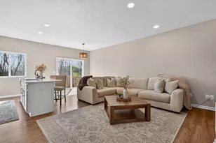 4628 Glen Haven Dr SE, Grand Rapids, MI 49512 - Photo 11