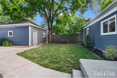 437 Rosewood Avenue SE, Grand Rapids, MI 49506 - Photo 17