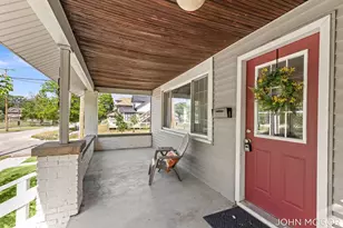 1035 Alexander St SE, Grand Rapids, MI 49507 - Photo 3