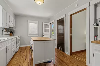 5209 S Roosevelt Road, Stevensville, MI 49127 - Photo 9