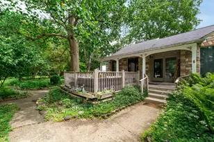 117 Lincoln St, Marshall, MI 49068 - Photo 3