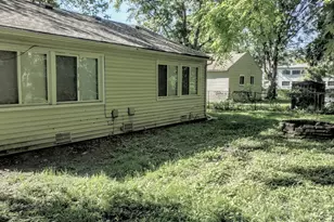 32314 Ogemaw St, Westland, MI 48186 - Photo 11