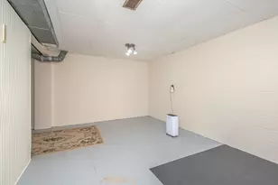 1795 Hideaway Ln, Ann Arbor, MI 48105 - Photo 35