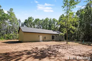 19828 Yankee Rd, Howard City, MI 49329 - Photo 25