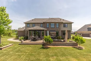 2376 Westbrooke Cir S, Ann Arbor, MI 48105 - Photo 7
