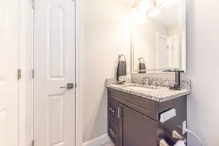 2376 Westbrooke Cir S, Ann Arbor, MI 48105 - Photo 71