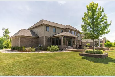 2376 Westbrooke Circle S, Ann Arbor, MI 48105 - Photo 95