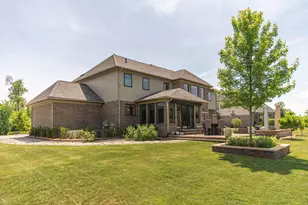 2376 Westbrooke Cir S, Ann Arbor, MI 48105 - Photo 95