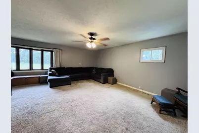 9460 M-140, Berrien Center, MI 49102 - Photo 7