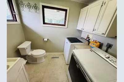 9460 M-140, Berrien Center, MI 49102 - Photo 17