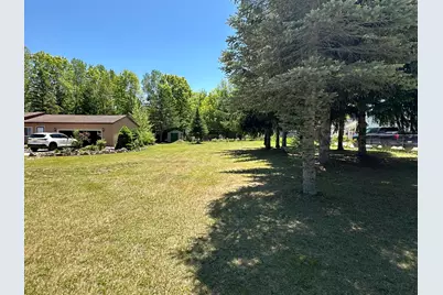 1807 S Lake Mitchell Drive, Cadillac, MI 49601 - Photo 15