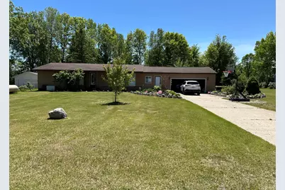 1807 S Lake Mitchell Drive, Cadillac, MI 49601 - Photo 7