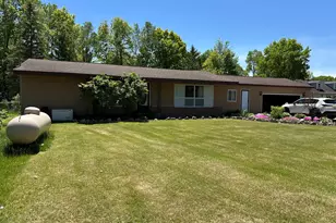 1807 S Lake Mitchell Dr, Cadillac, MI 49601 - Photo 11