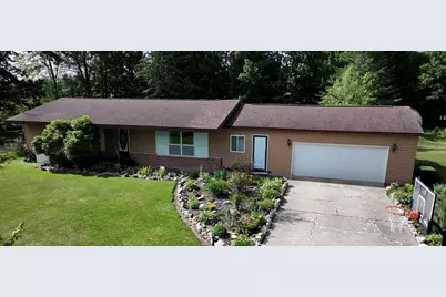 1807 S Lake Mitchell Drive, Cadillac, MI 49601 - Photo 3