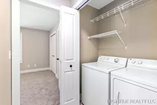 644 Wren Ct, Middleville, MI 49333 - Photo 17