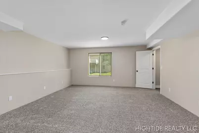 644 Wren Court, Middleville, MI 49333 - Photo 21