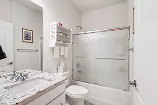 567 Ivyland St, Ann Arbor, MI 48108 - Photo 15