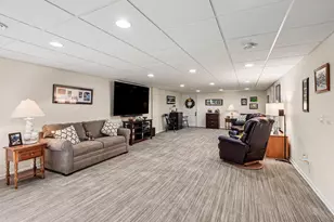 567 Ivyland St, Ann Arbor, MI 48108 - Photo 21