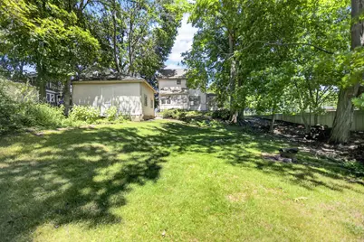 1927 Whites Road, Kalamazoo, MI 49008 - Photo 31