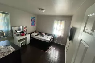 26336 Avondale St, Inkster, MI 48141 - Photo 9