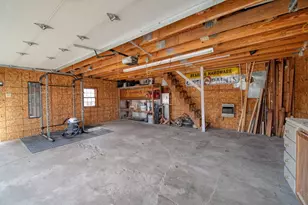 727 Springbrook Ave, Adrian, MI 49221 - Photo 31