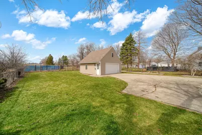 727 Springbrook Avenue, Adrian, MI 49221 - Photo 27