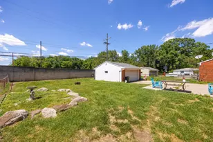 7543 N Wildwood St, Westland, MI 48185 - Photo 7