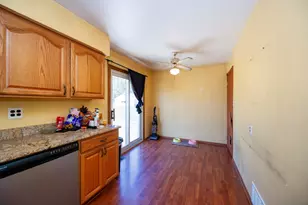 7543 N Wildwood St, Westland, MI 48185 - Photo 13