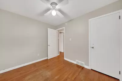 29360 Howard Avenue, Madison Heights, MI 48071 - Photo 25