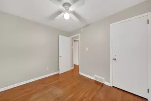 29360 Howard Ave, Madison Heights, MI 48071 - Photo 25