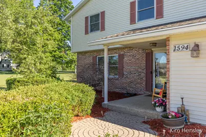 1594 Louva Court, Belding, MI 48809 - Photo 5