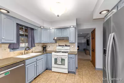 1594 Louva Court, Belding, MI 48809 - Photo 9