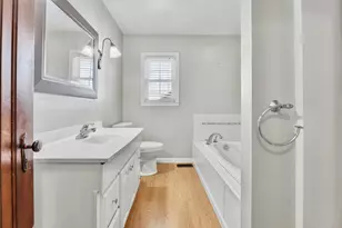 8040 Territorial Rd, Watervliet, MI 49098 - Photo 21